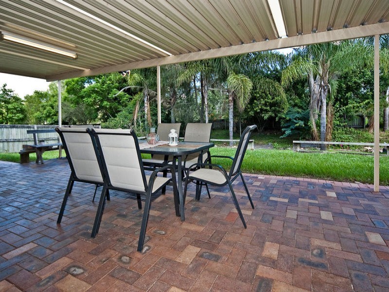 110 Equestrian Drive, Yamanto QLD 4305
