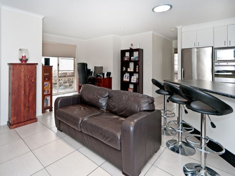 10 Quando Close, Yamanto QLD 4305