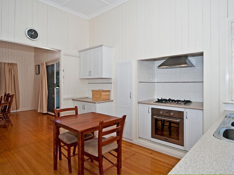 104 Jacaranda Street, North Booval QLD 4304