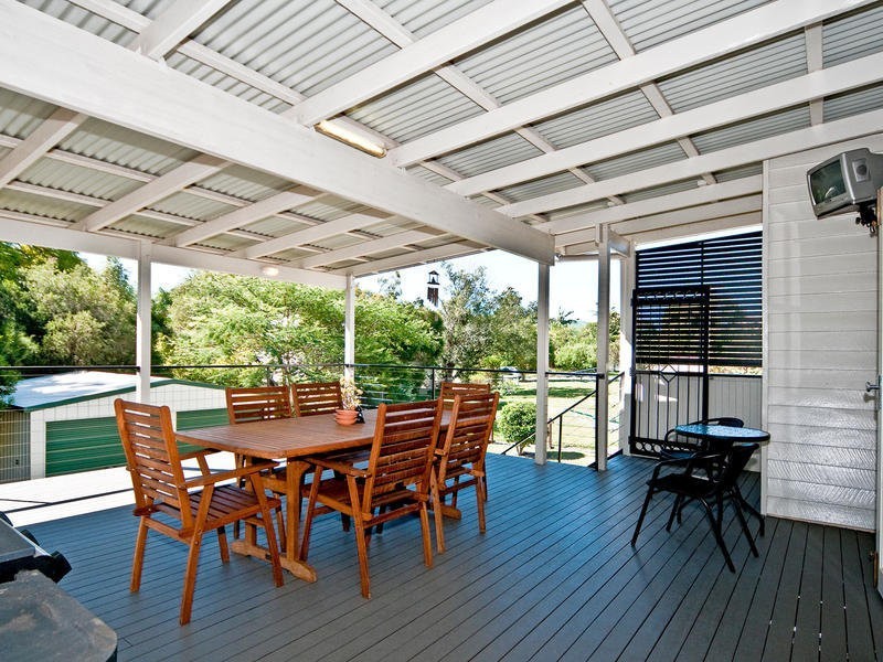 104 Jacaranda Street, North Booval QLD 4304