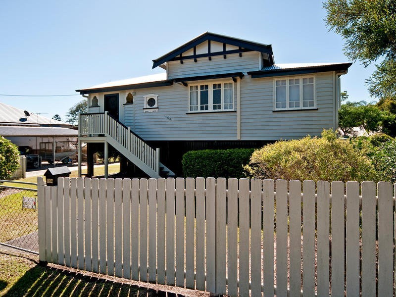 104 Jacaranda Street, North Booval QLD 4304