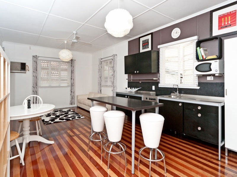 140 Chermside Road, Basin Pocket QLD 4305