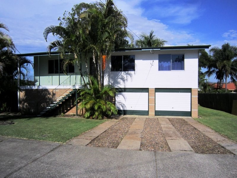 18 Raceview Street, Raceview QLD 4305