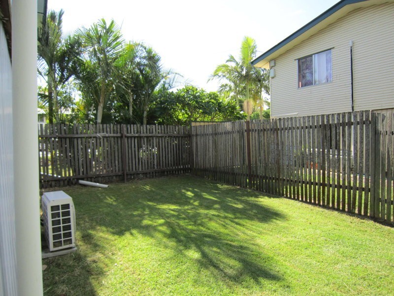 18 Raceview Street, Raceview QLD 4305