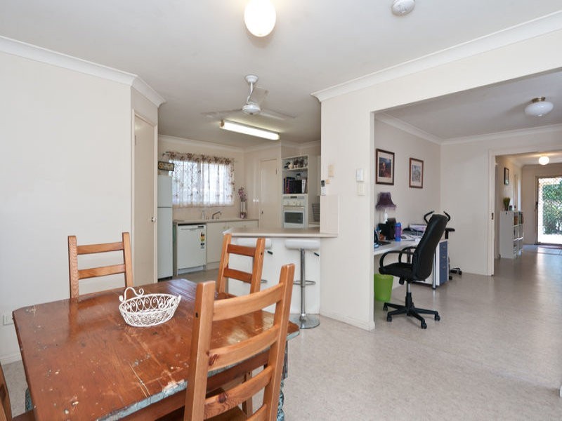 52 Jonquil Circuit, Flinders View QLD 4305