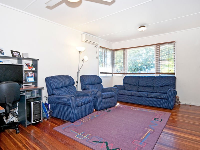 16 Felette Street, Leichhardt QLD 4305