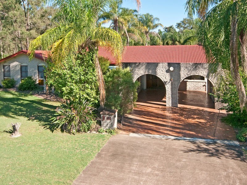 9 Box Street, Yamanto QLD 4305