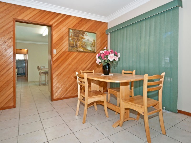 9 Box Street, Yamanto QLD 4305