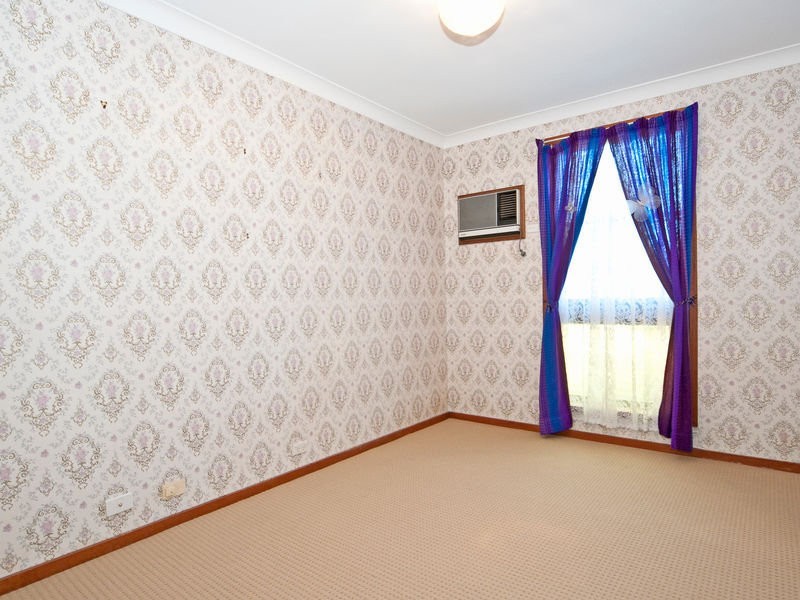 9 Box Street, Yamanto QLD 4305