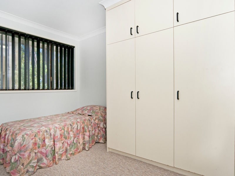 9 Box Street, Yamanto QLD 4305