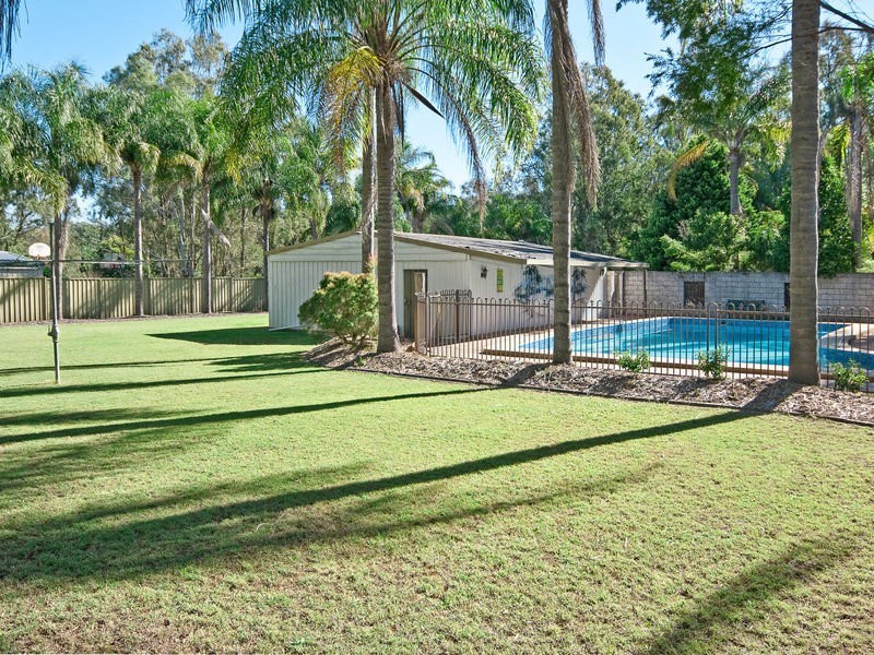 9 Box Street, Yamanto QLD 4305