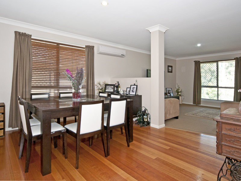 22 Jacana Crescent, Flinders View QLD 4305