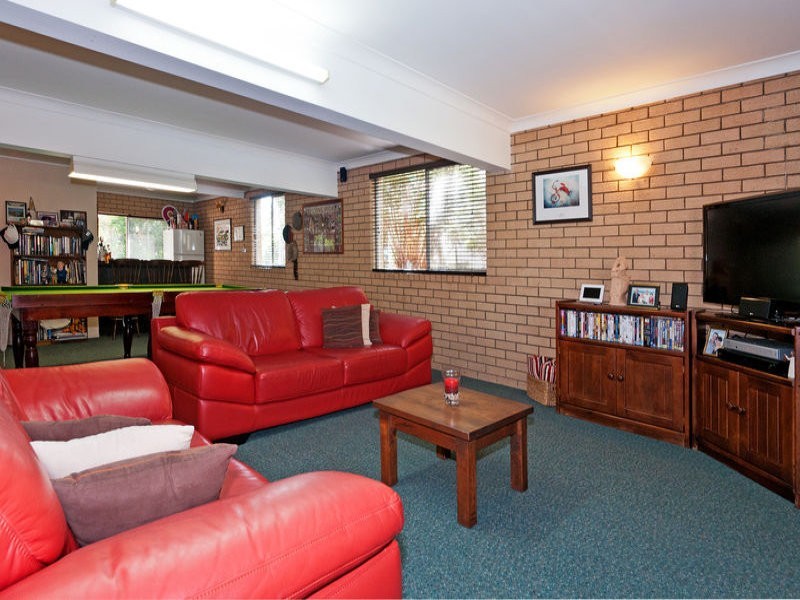 30 Warner Street, Raceview QLD 4305