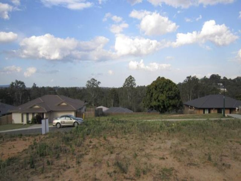 5 Dior Street, Wulkuraka QLD 4305