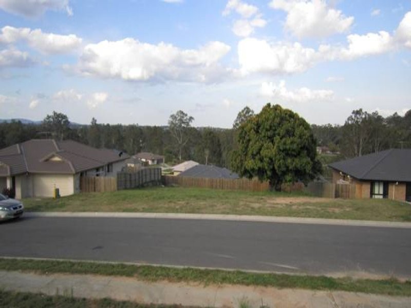 5 Dior Street, Wulkuraka QLD 4305