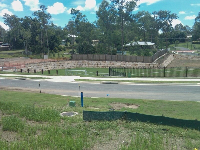 Forest Oak Court, Chuwar QLD 4306