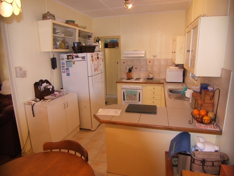 5 Barry Street, East Ipswich QLD 4305