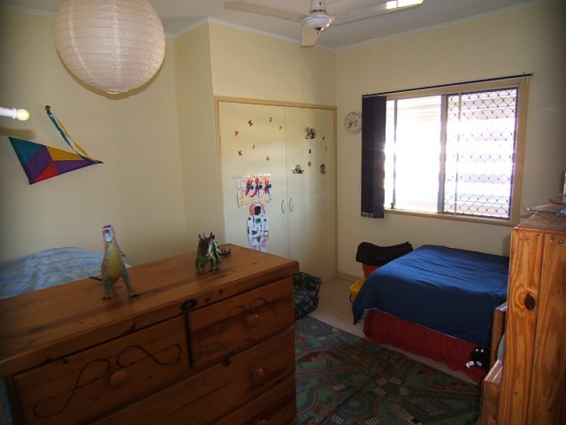 5 Barry Street, East Ipswich QLD 4305