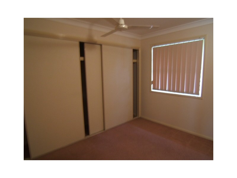 72 Jonquil Circuit, Flinders View QLD 4305