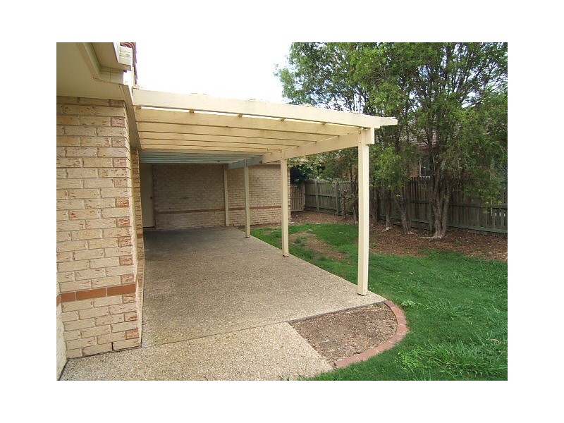 72 Jonquil Circuit, Flinders View QLD 4305