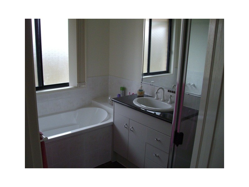 173 Thornton Street, Raceview QLD 4305