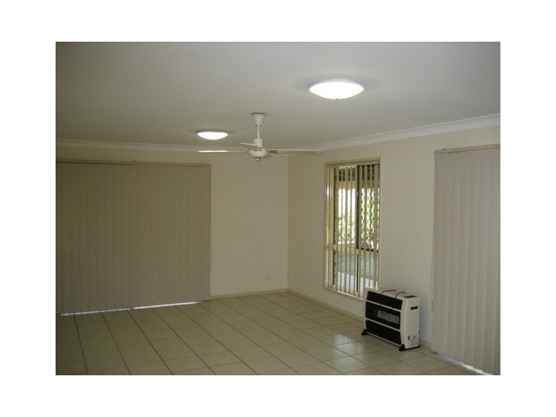26 Mustang Street, Yamanto QLD 4305