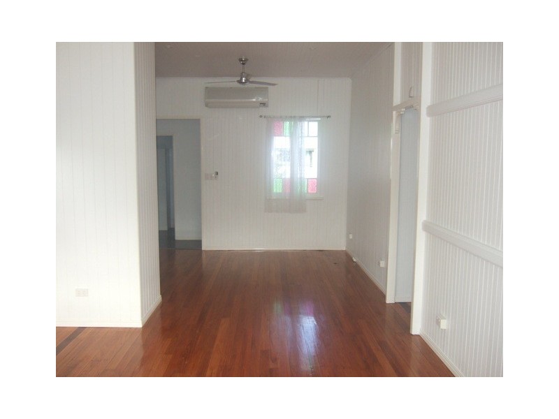 2 Maher Street, North Ipswich QLD 4305