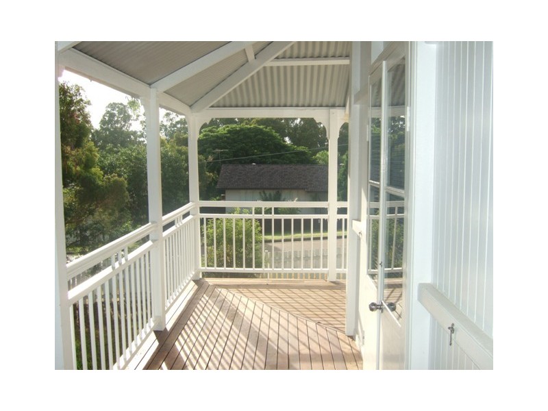 2 Maher Street, North Ipswich QLD 4305