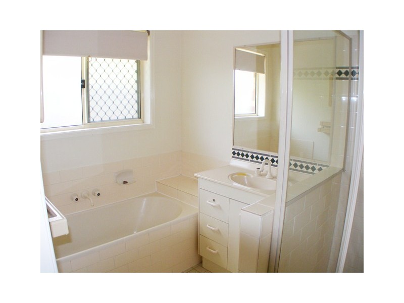 28 Willowtree Drive, Flinders View QLD 4305