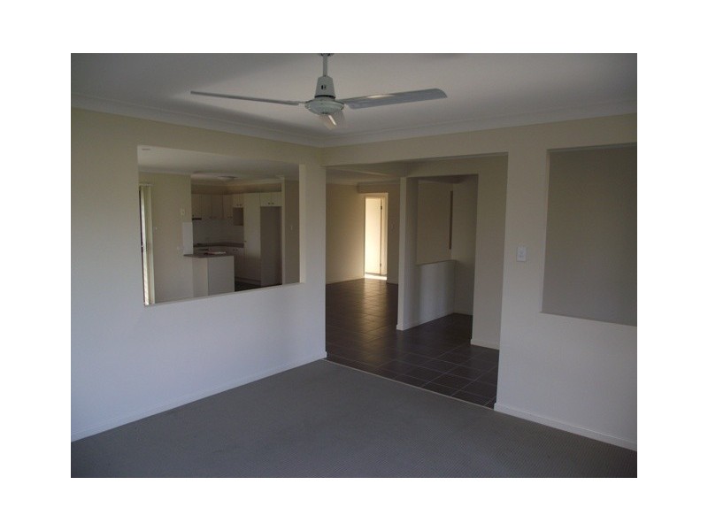 20 Waratah Court, Yamanto QLD 4305