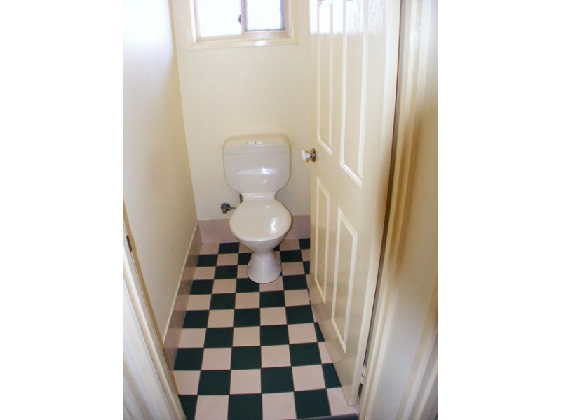 2/3 Settlers Way, Raceview QLD 4305