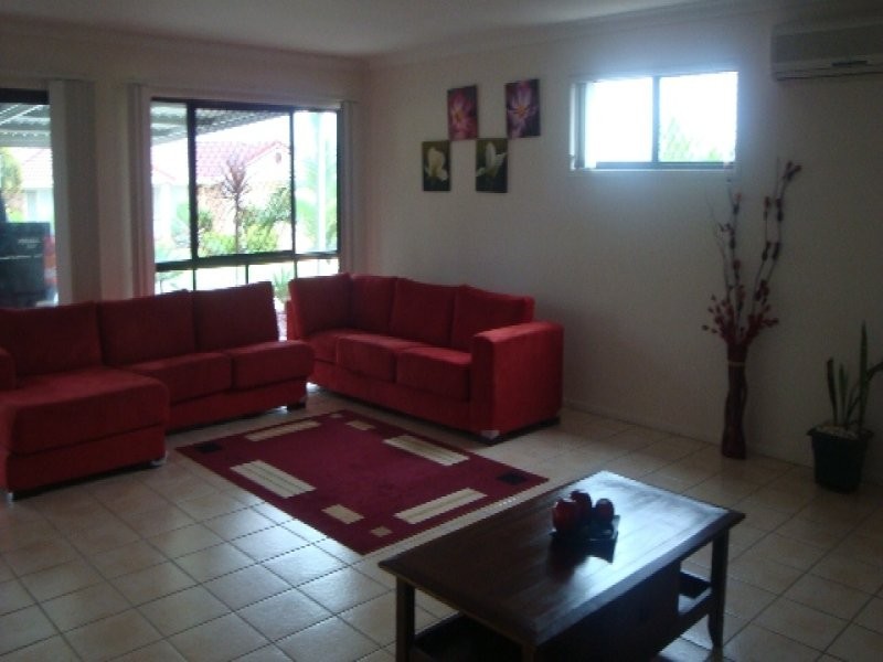 3 Wagtail Street, Flinders View QLD 4305