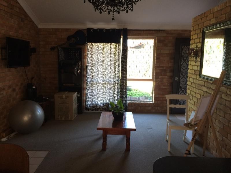 31 Greenway Street, Churchill QLD 4305