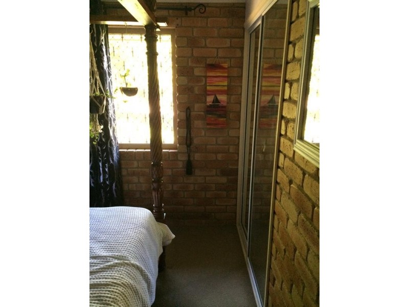 31 Greenway Street, Churchill QLD 4305