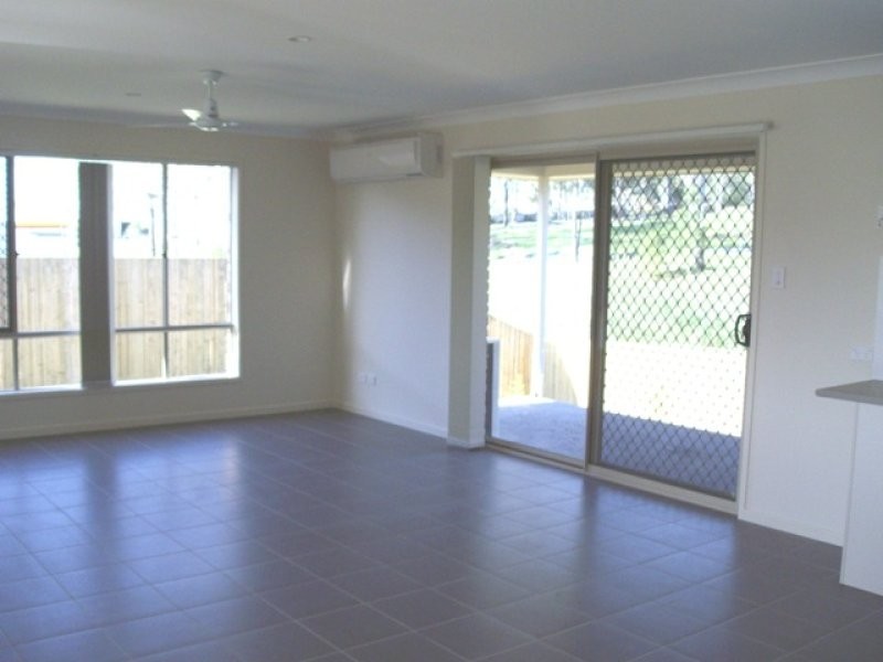 20 Waratah Court, Yamanto QLD 4305