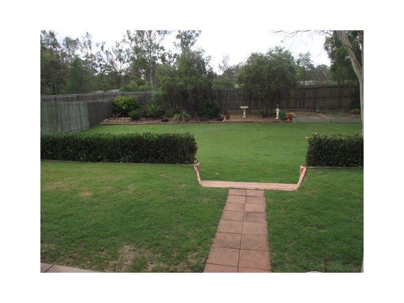 114 Equestrian Drive, Yamanto QLD 4305