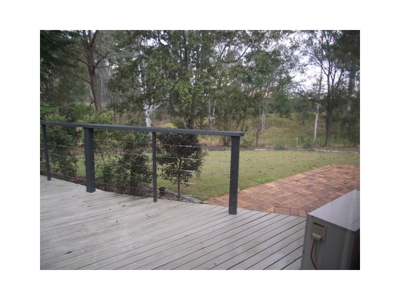 9 Sheppey Place, Yamanto QLD 4305