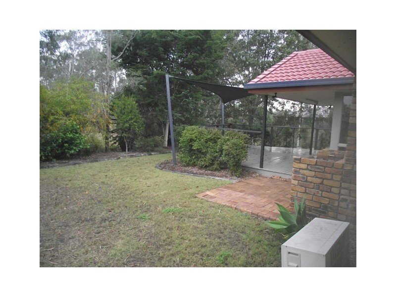 9 Sheppey Place, Yamanto QLD 4305