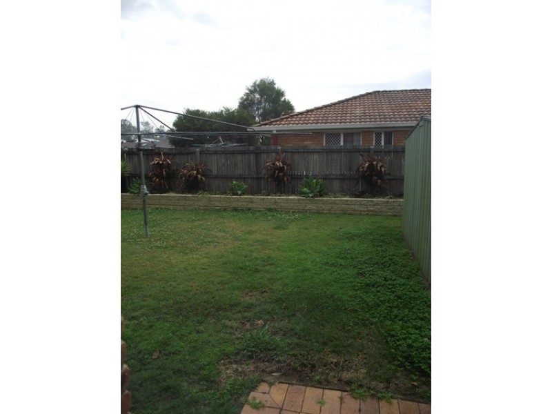9 Sheppey Place, Yamanto QLD 4305