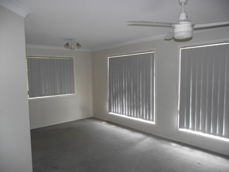 76 Jacaranda Drive, Yamanto QLD 4305