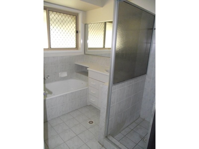 76 Jacaranda Drive, Yamanto QLD 4305