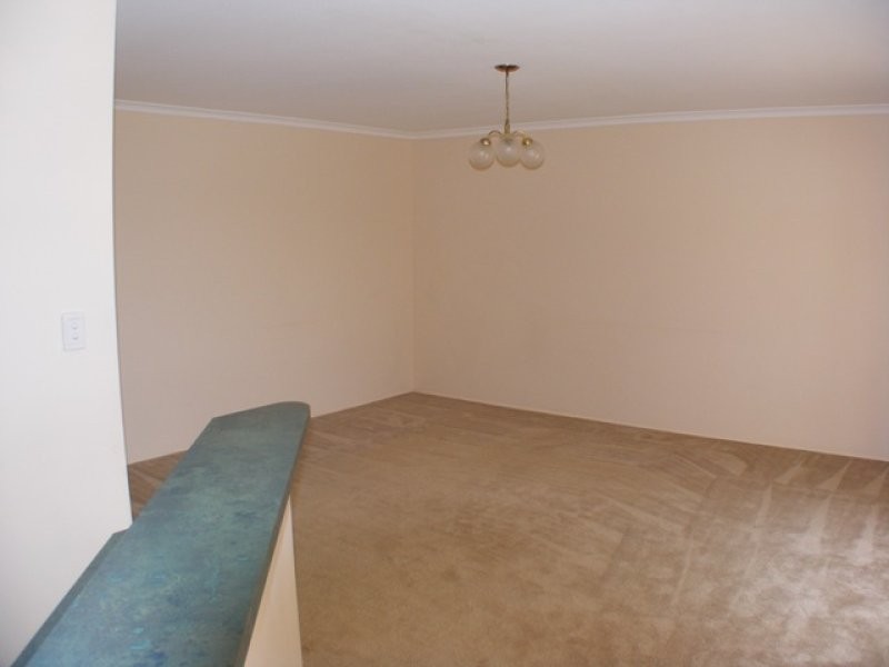 325 South Station Road, Raceview QLD 4305