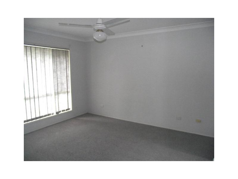 200 Wildey Street, Flinders View QLD 4305