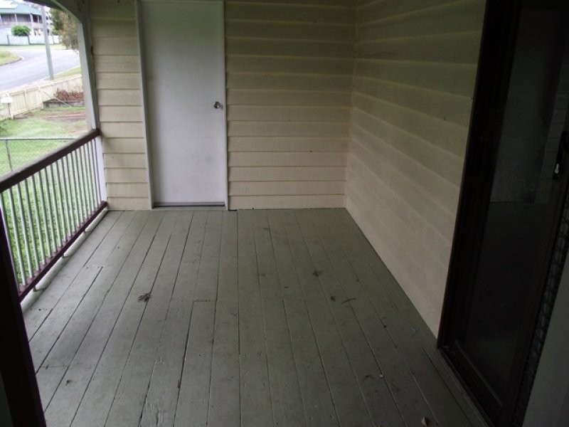 41 Queen Street, Blackstone QLD 4304