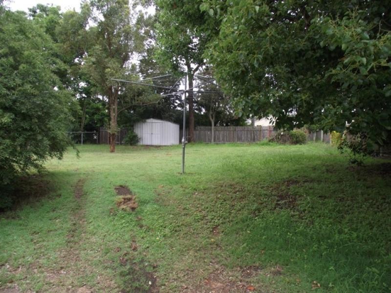 41 Queen Street, Blackstone QLD 4304