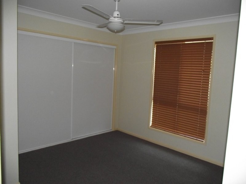 10 Arabian Close, Yamanto QLD 4305