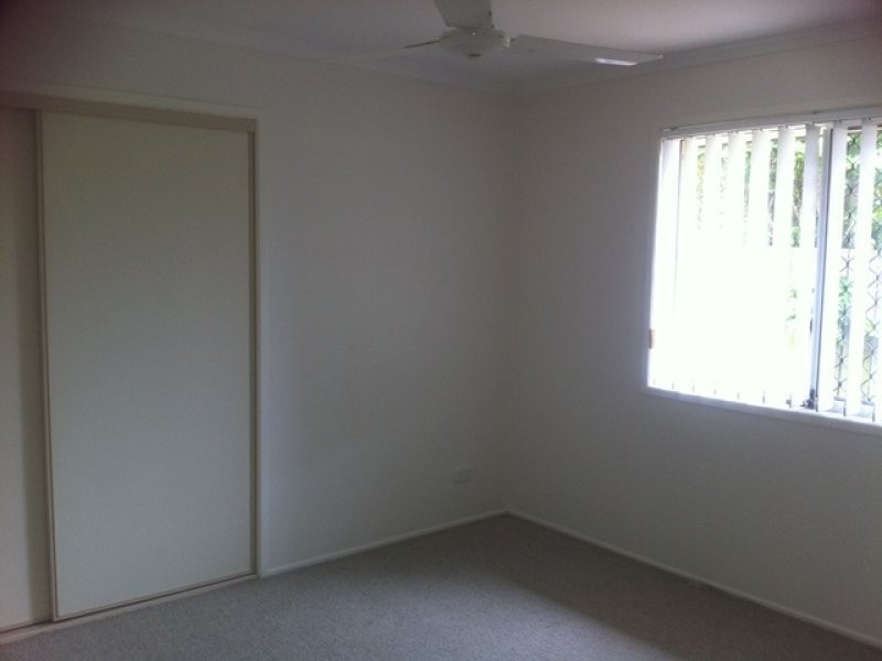 5 Resolution Parade, Flinders View QLD 4305