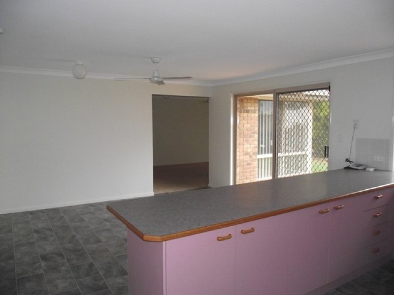 40 Mustang Street, Yamanto QLD 4305