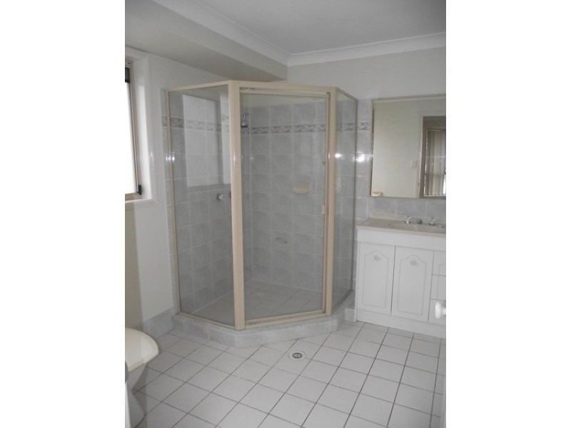 40 Mustang Street, Yamanto QLD 4305