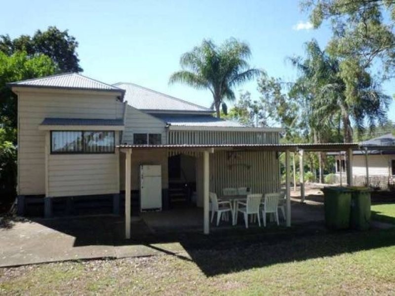 15 Elms Street, Bundamba QLD 4304